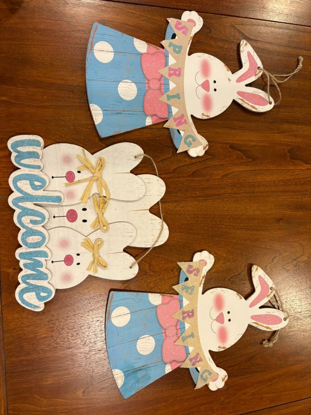 Lot of three spring decor hanging rabbits, pressed wood, twine hangers